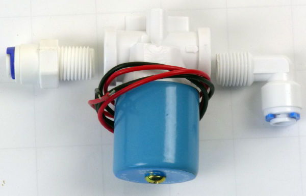 Die Solide mit Tank: 5-stufige Osmose-Anlage für Untertisch-Einbau ~ vital-RO-solid-5o